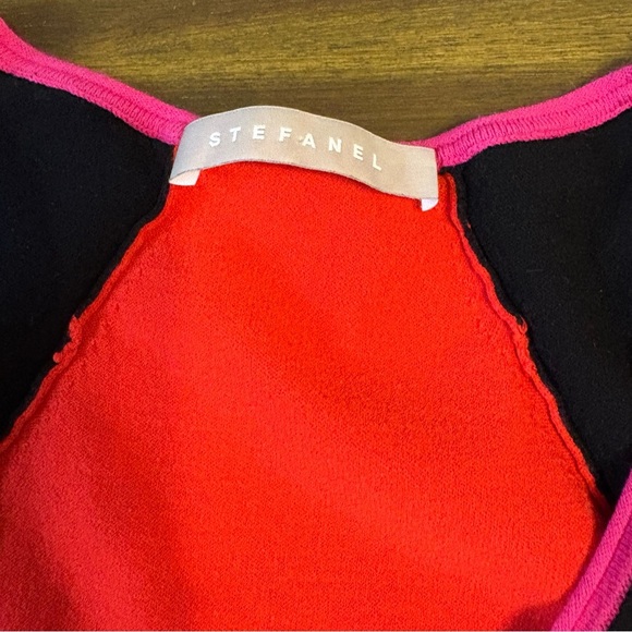 Stefanel Color Block Tank Top Stretchy Small Black Pink Red Soft - Picture 4 of 6